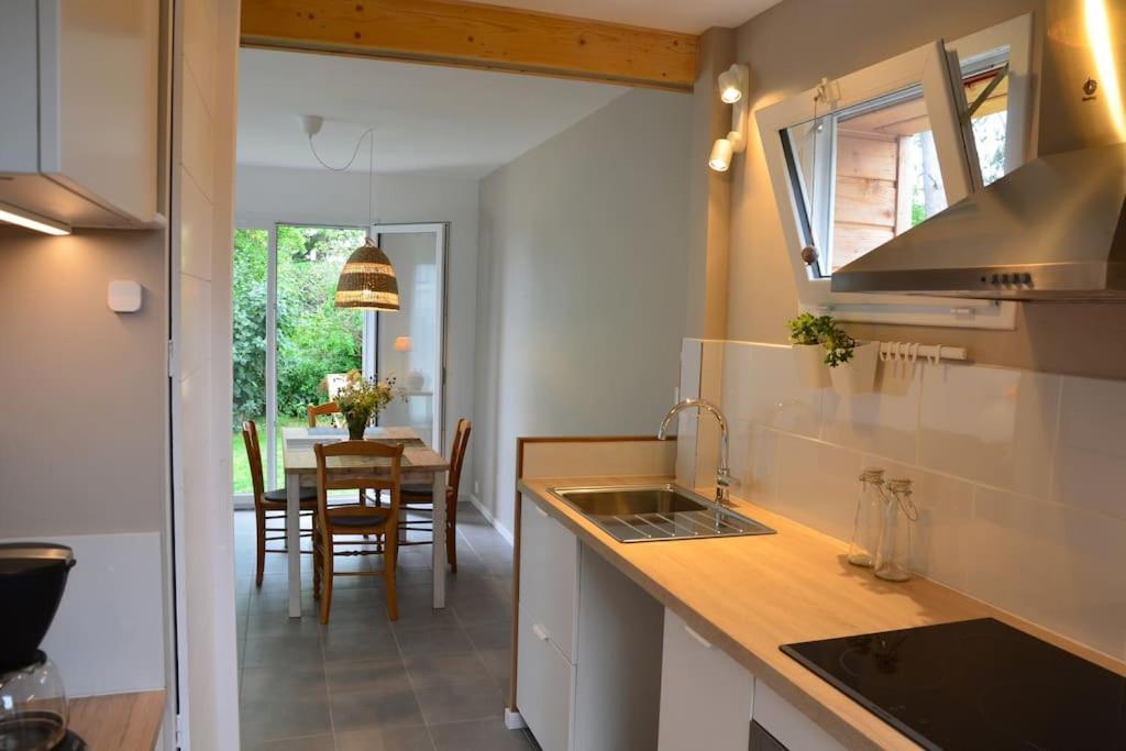La Maison Des Cordelles Saint-Denis-en-Val Exterior photo